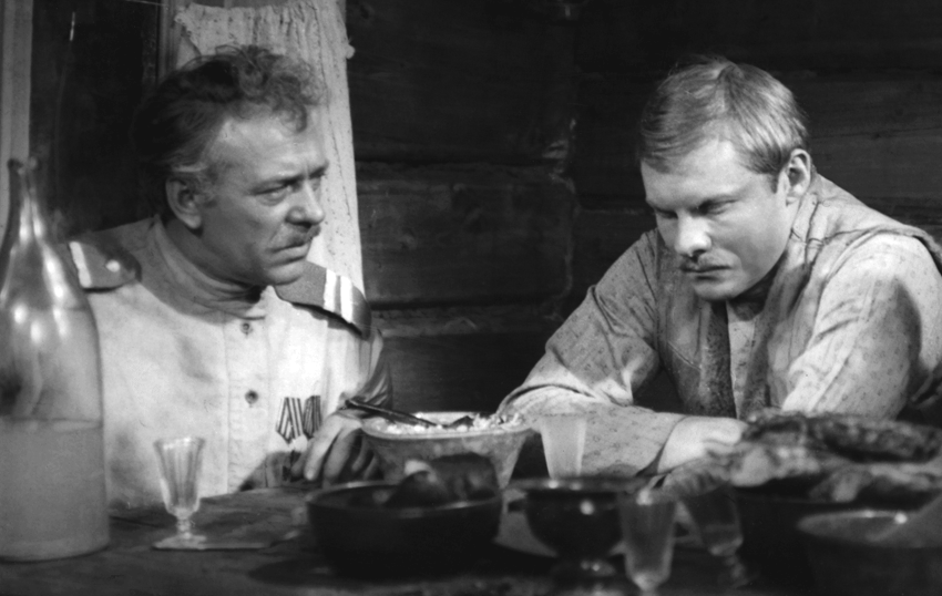 Petr Shelokhonov and Vitali Solomin in "Dauria", 1971