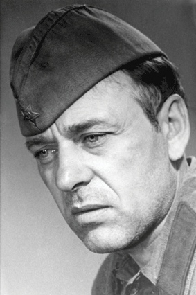 Petr Shelokhonov as Unknown Soldier in the film "Steps to the Sun"